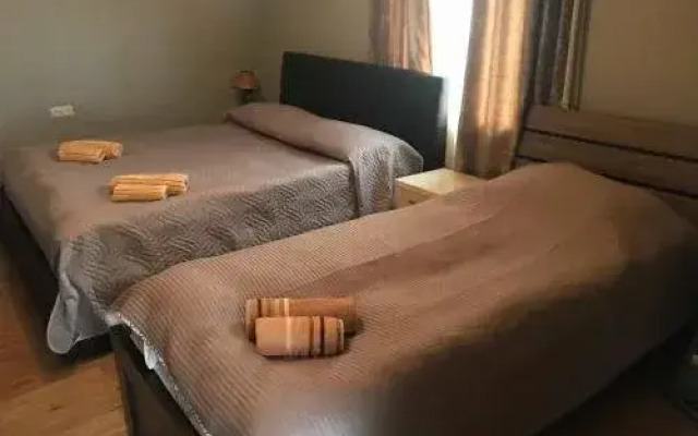 Guesthouse Mestia Oribeli