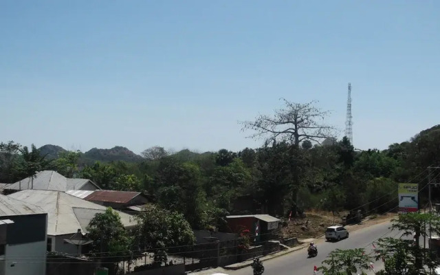 Sunrise Hotel Labuan Bajo