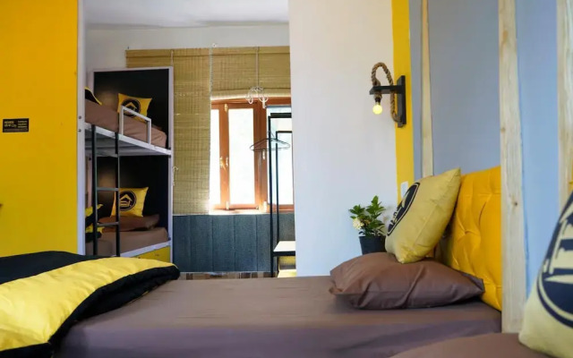 The Hosteller Bir
