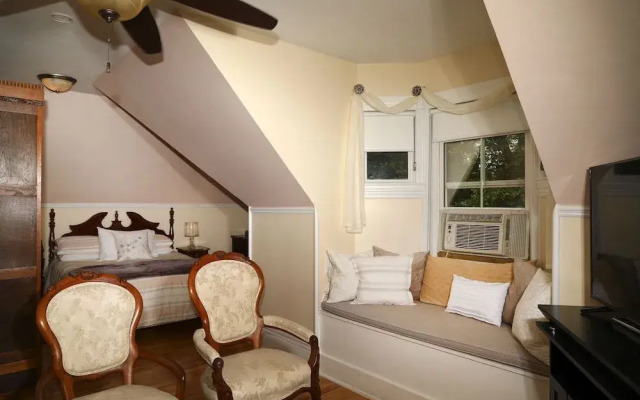 Summerside Inn Bed and Breakfast