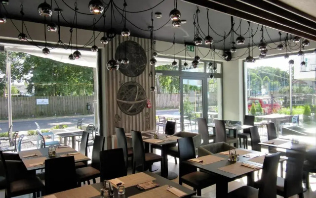 Armada Holiday House