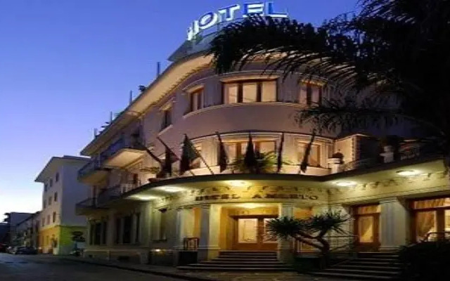 Hotel Amleto Pompei