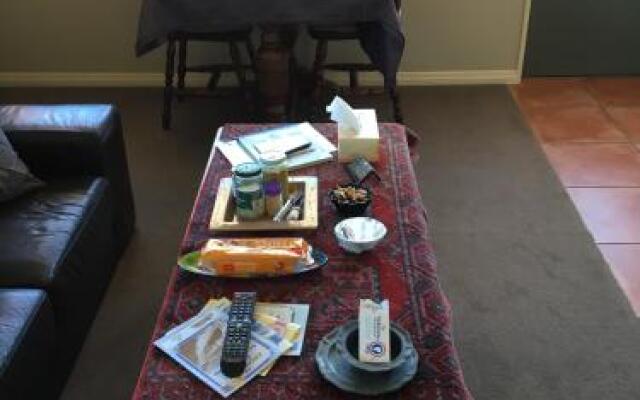 Oma Ell's B&B
