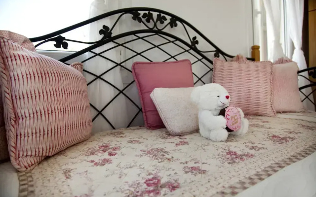 Eleni's Village Suites