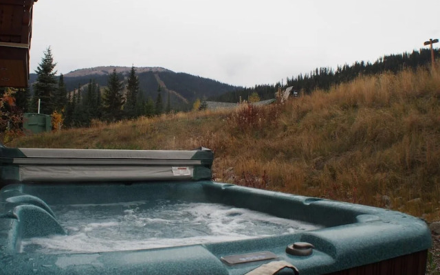 Crystal Forest #23 By Bear Country