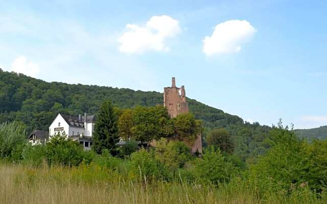 Hotel-Restaurant Burg-Ramstein