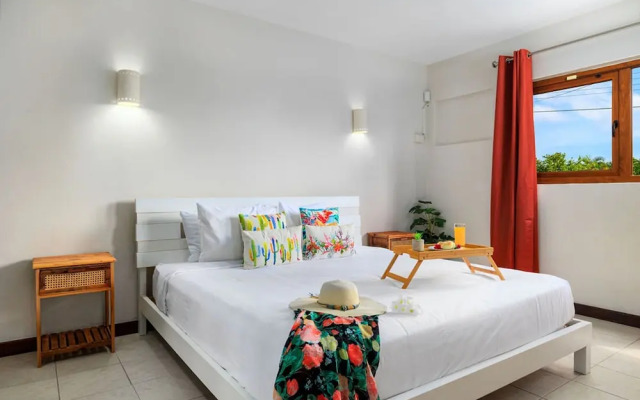 Spacious 4BR Villa Private Pool Cozy Location