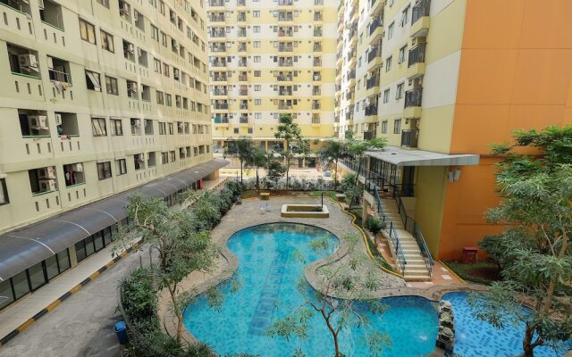 Contemporary Studio Apartment at Kebagusan City