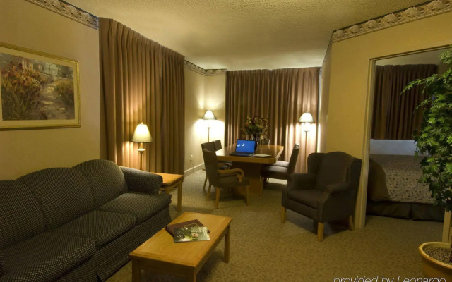 The Glenmore Inn & Convention Centre