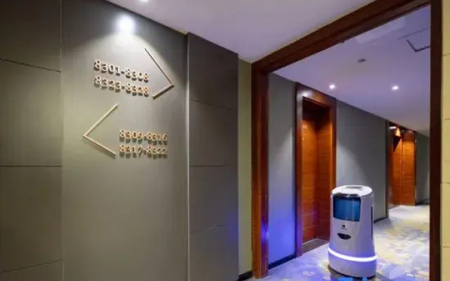 Jintai Business Hotel (Wuhan Canglong Island Hubei University of Economics Store)