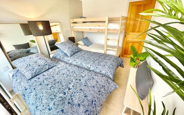 Splendid 92 M With Wifi Balcony And Sea View