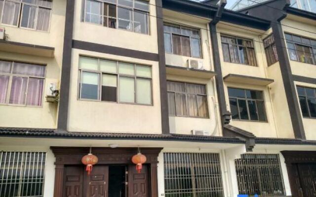 Yijia Xiaoju Inn Wuzhen