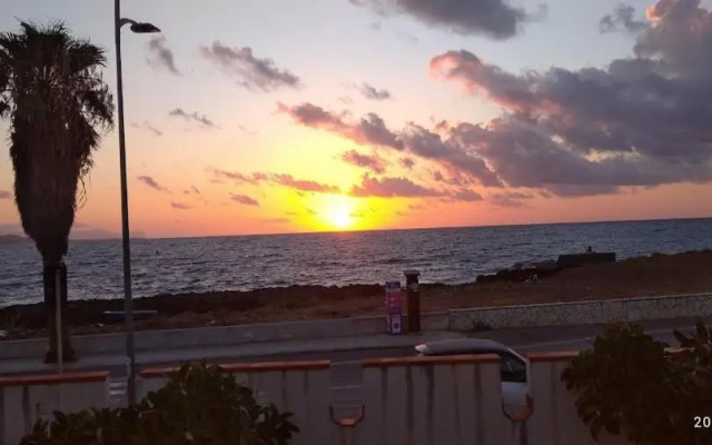 Smart Apartment by the Sea near Palermo, Sicily