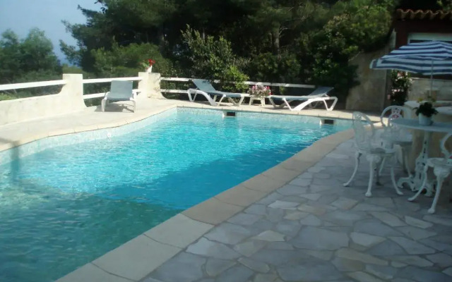 Villa Fabregas