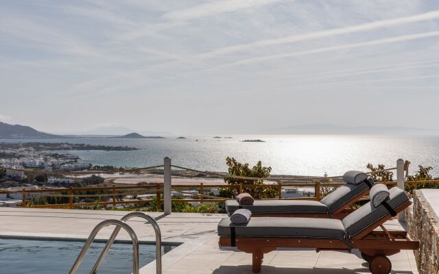 Mythology Naxos Villas & Suites