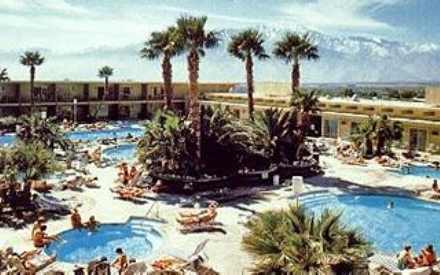 Desert Hot Springs Spa Hotel