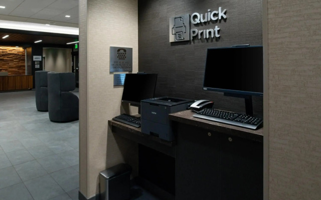 Courtyard by Marriott Charlotte Steele Creek