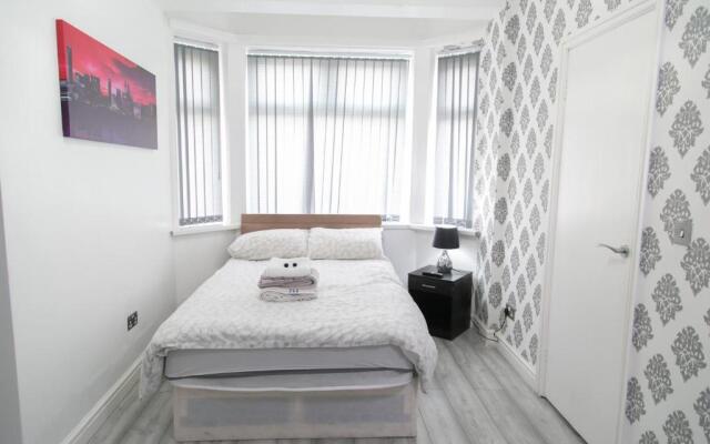 Hill's View Apartments
