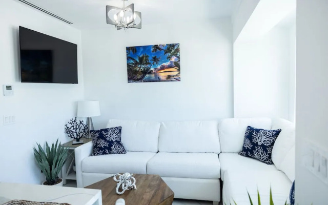 Dolphin Suites