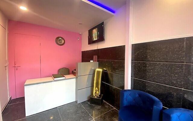 Hotel Metro Stay by f9 hotels