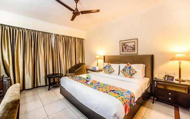 Fabhotel Bmk Grand