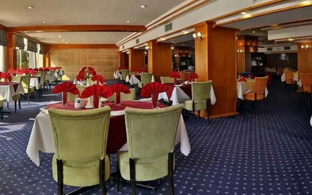 Hotel Homa Teheran