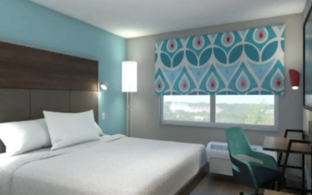 Tru by Hilton Miami West Brickell