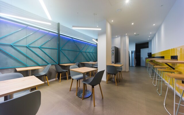 Konk Hostel