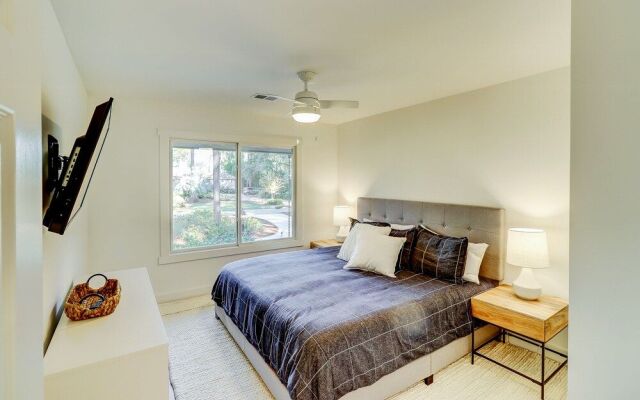 49 Governors - 3 Br Home