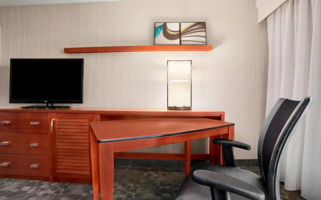Courtyard by Marriott Springfield