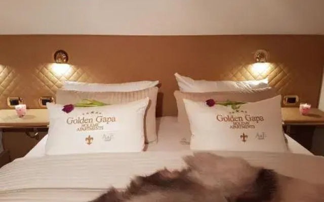 Golden GaPa Family Penthouse 18