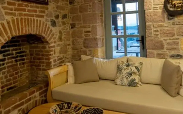 Qara Otel