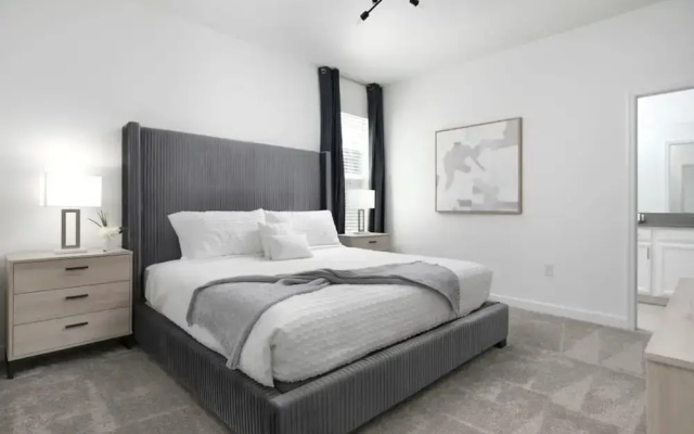 Chic Spacious Best Vacation Home
