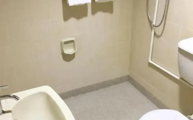 Barrack Street Hotel