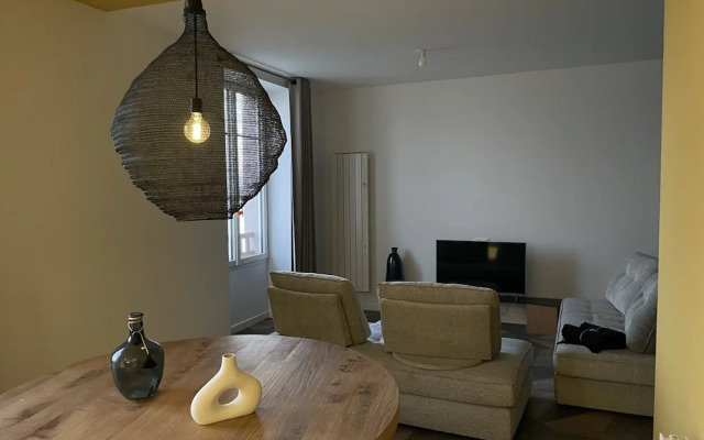 Luxury Apartment With Magnificent sea View