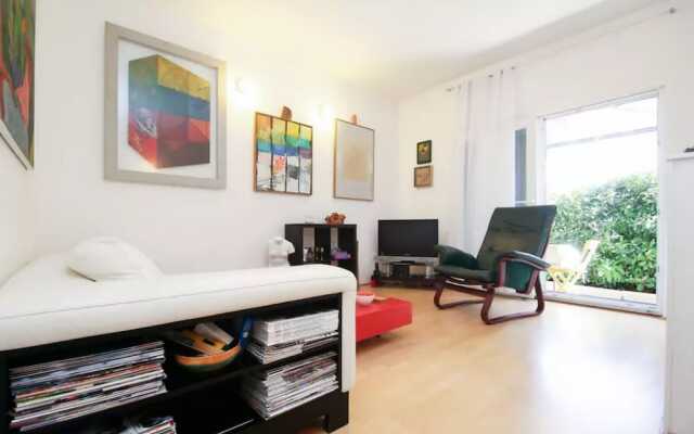 Apartment Top