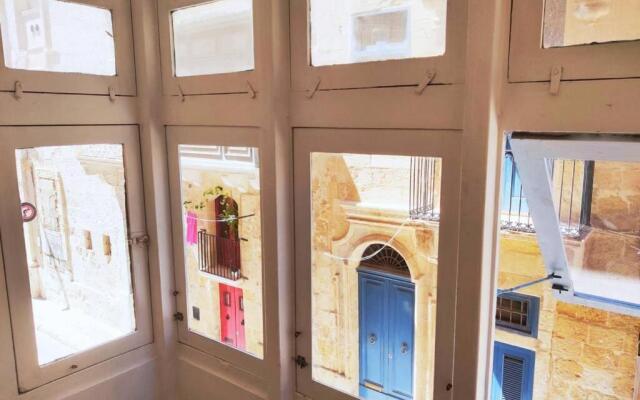 Superbly Located Cosy 2-Bedroom Apartment Valletta