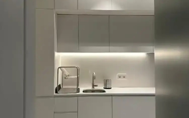 Suite No1