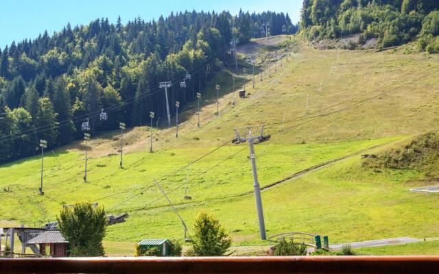 Simply Morzine - Chalet Carving