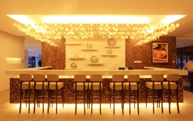 Sanya Jingrun Pearl Theme Hotel