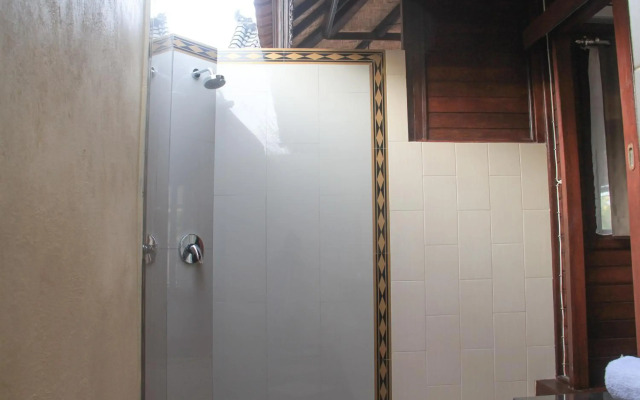 Dinatah Lembongan Villas