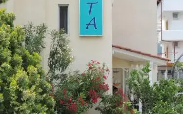 Studios Costa