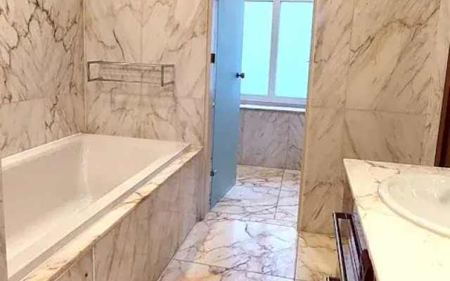 Center City Villa