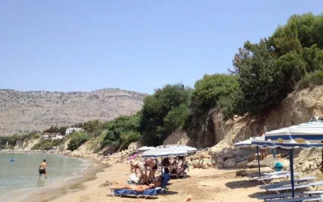 George Beach Studios & Villas