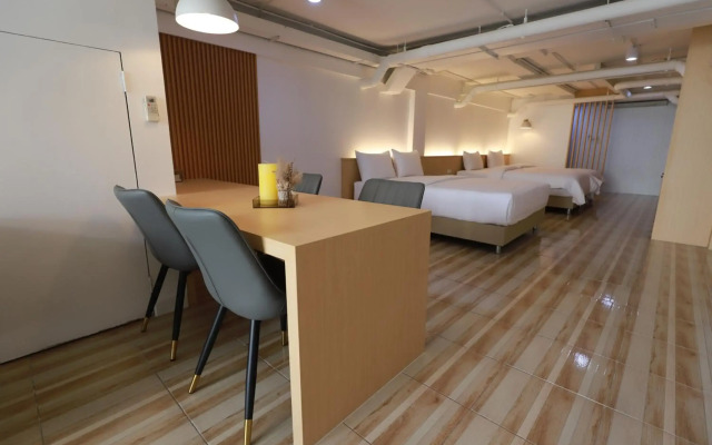 Sovereign Group Hotel