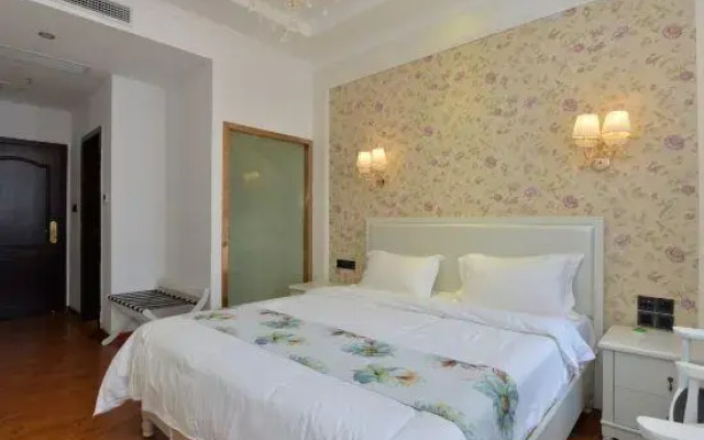 Guanlanhu dianying gongshe xingguang nanyang hotel