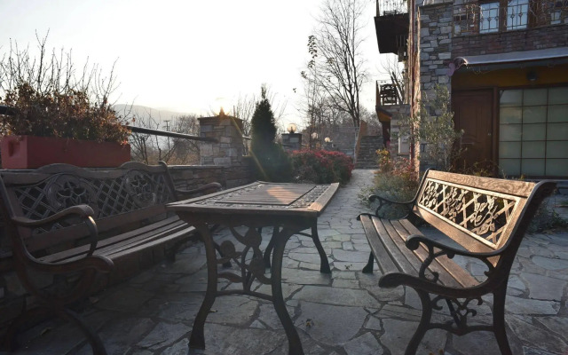 Santa Marina GuestHouse