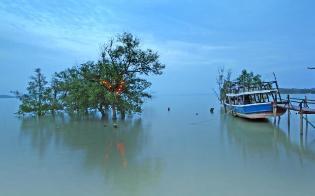 The Villa Laemhin Lagoon Resort