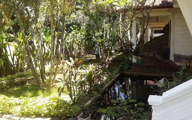 Mas Bungalows