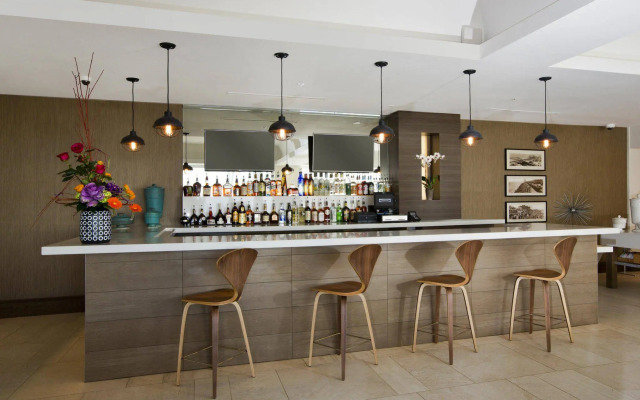 DoubleTree by Hilton Hotel Galveston Beach